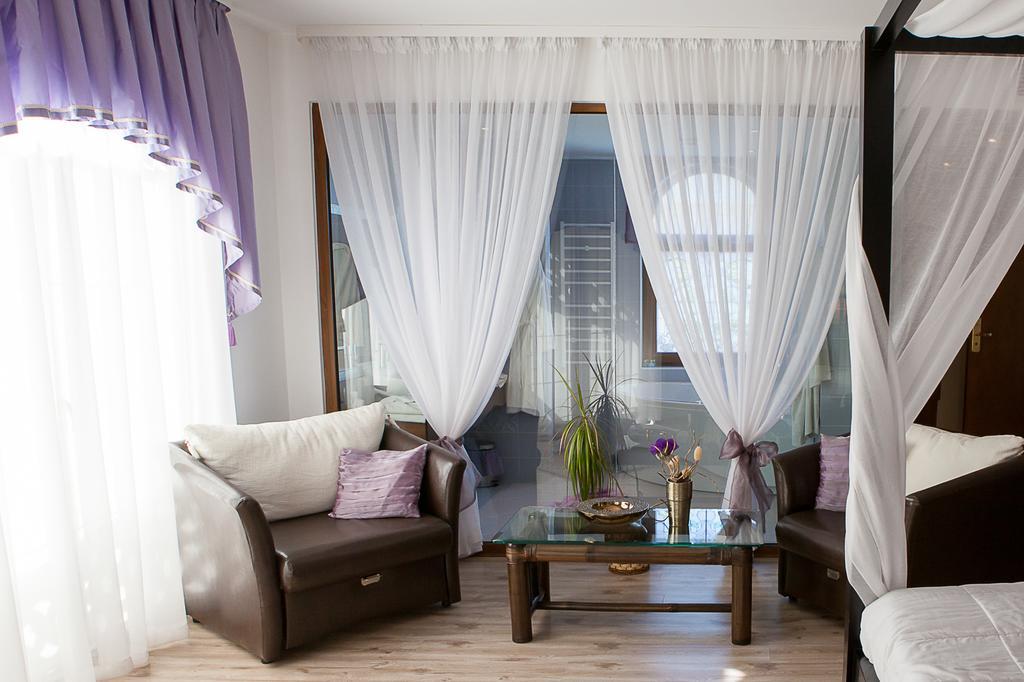 Familly Art Hotel Nirvana Šumen Pokoj fotografie